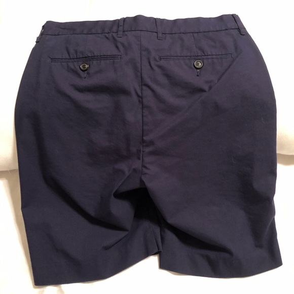 NWOT Crosby & Howard solid chino shorts in size 30 - Picture 2 of 3